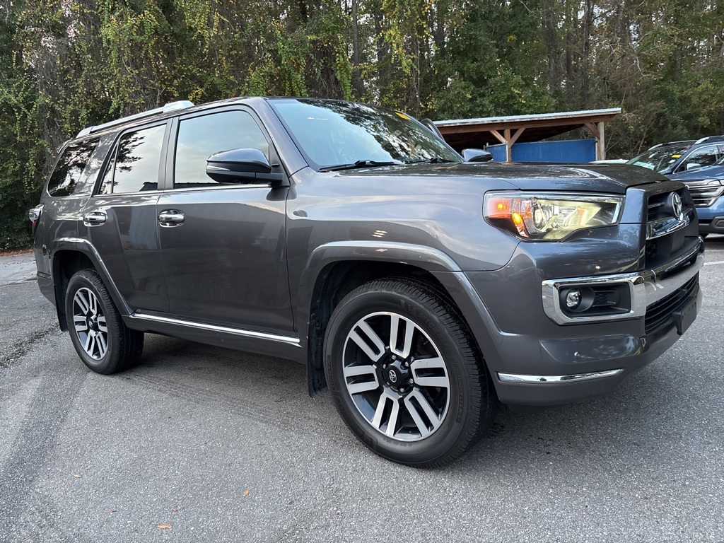 2022 Toyota 4Runner Limited's photo