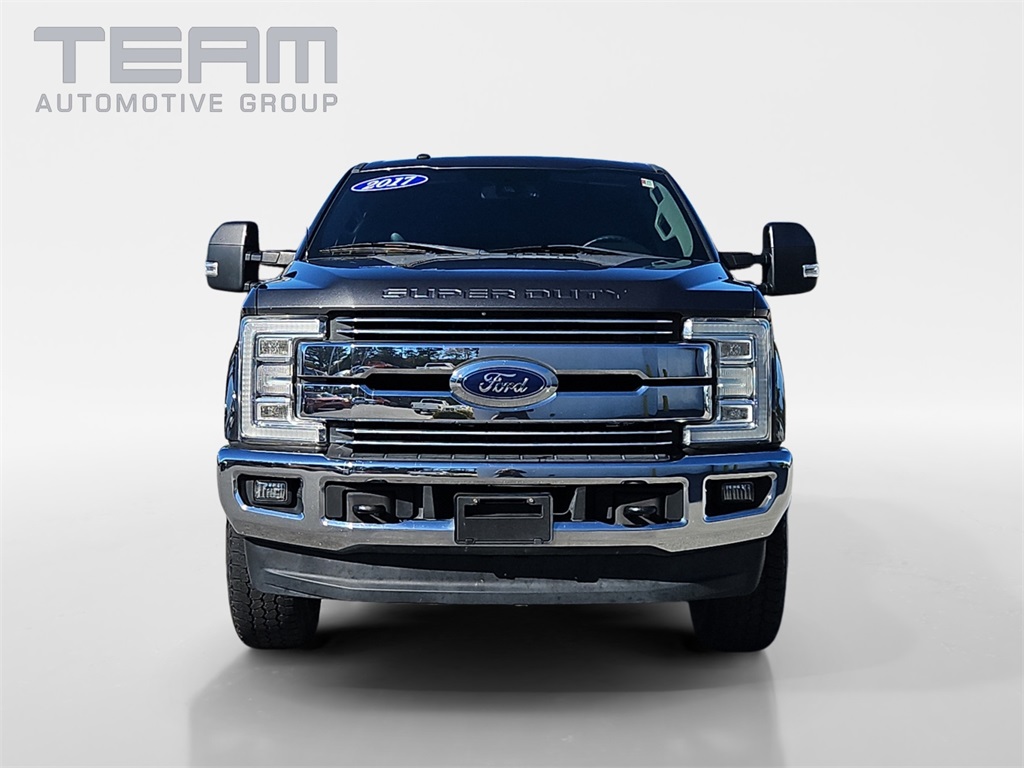 2017 Ford F-250 photo 2