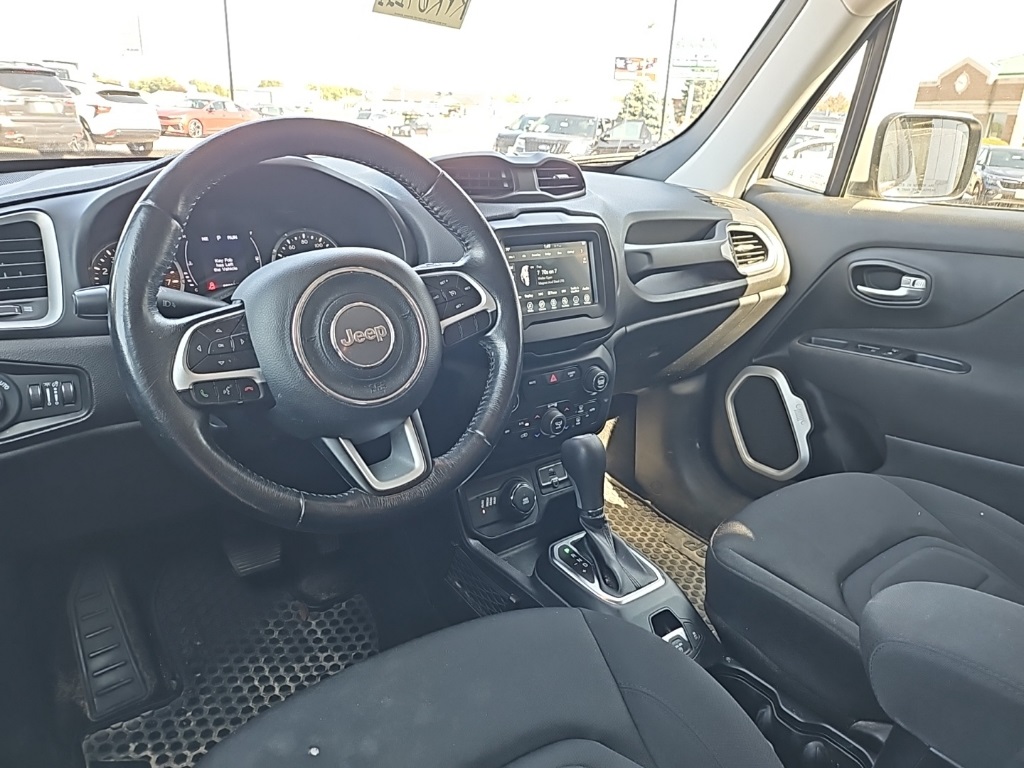 2019 Jeep Renegade Latitude photo 22