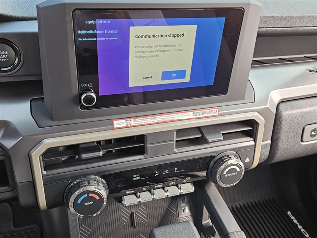 2025 Toyota Tacoma SR5 4x4 Double Cab photo 19