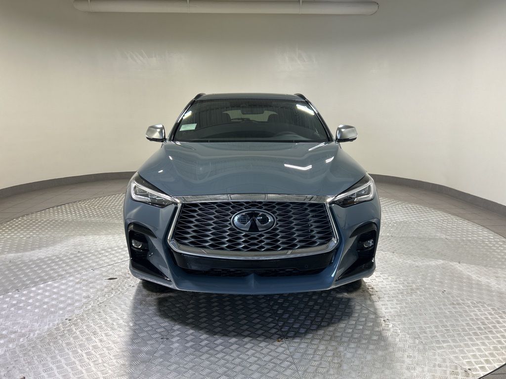 2025 Infiniti QX55 Essential photo 2