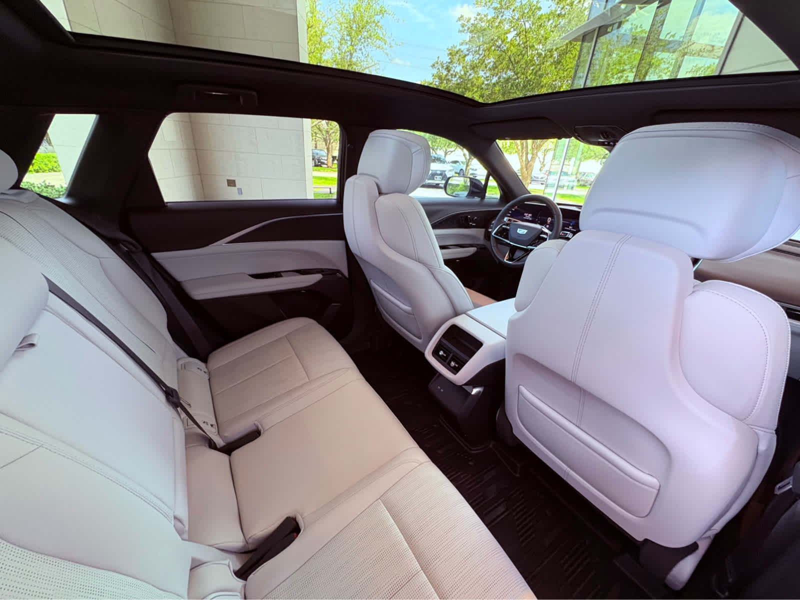 2025 Cadillac Lyriq Sport photo 24