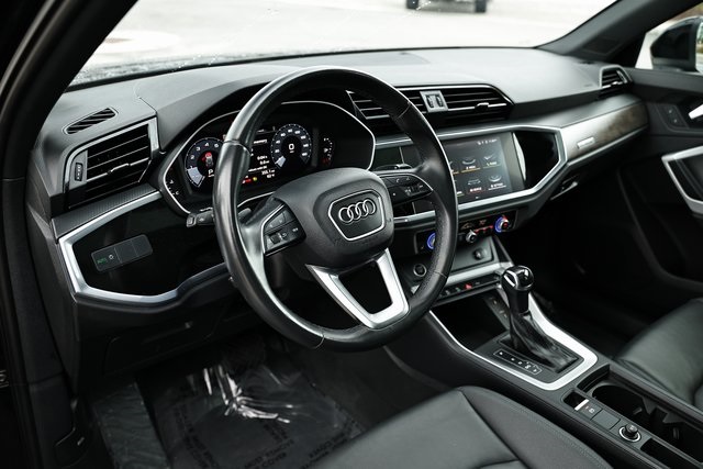 2022 Audi Q3 Premium S line photo 18