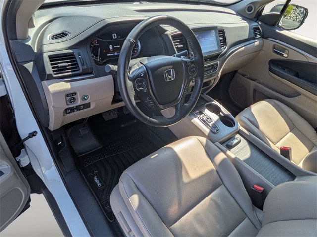 2023 Honda Ridgeline RTL photo 8