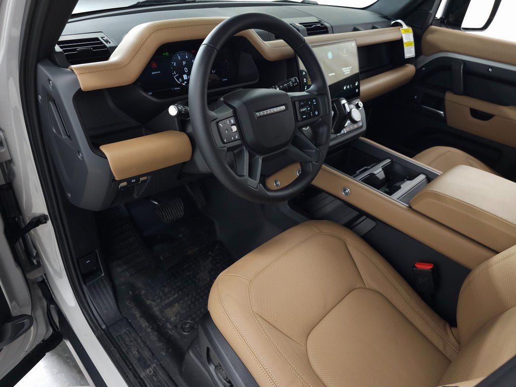 2026 LAND ROVER DEFENDER - Image 15