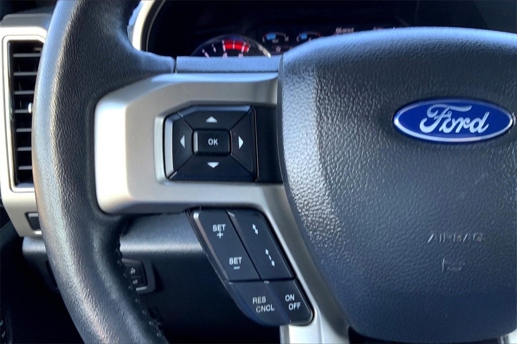 2022 Ford F-350 XL photo 17