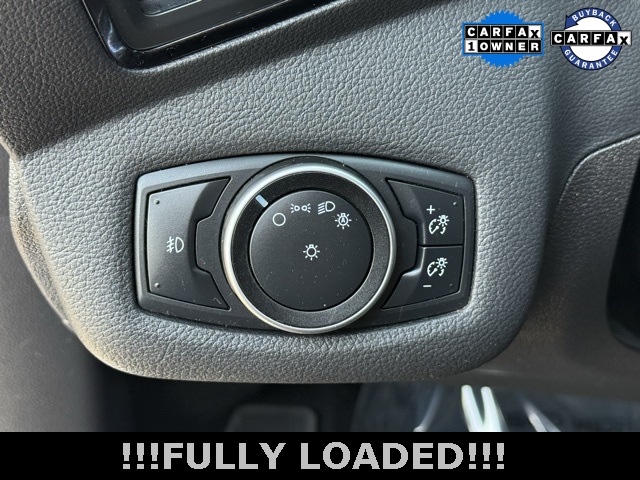 2015 Ford Escape Titanium photo 23
