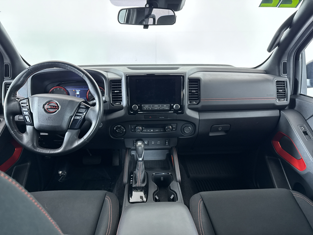 2022 Nissan Frontier Crew Cab photo 3