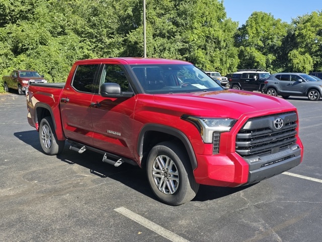 2022 Toyota Tundra SR5 photo 2