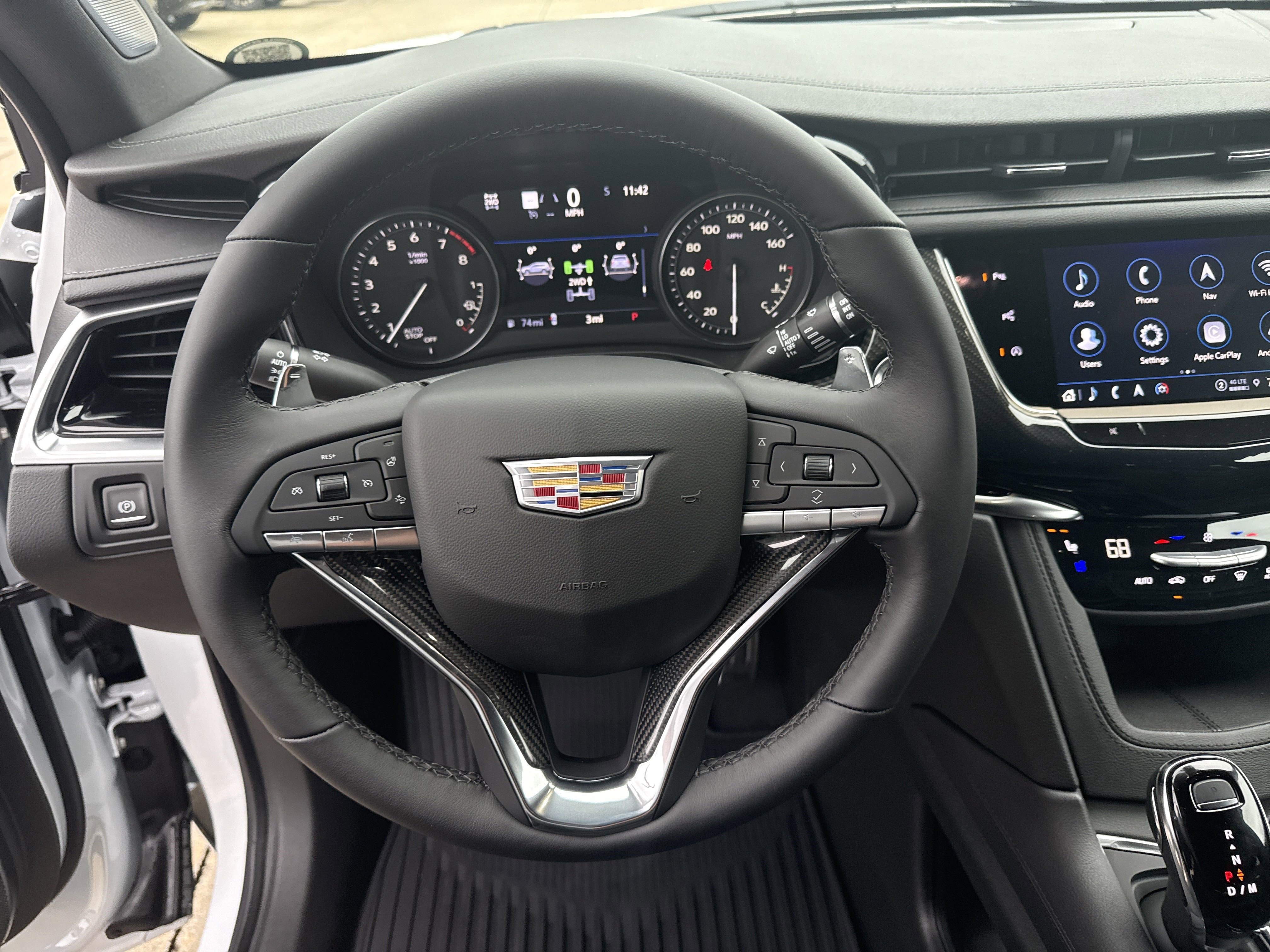 2025 Cadillac XT6 Sport photo 11