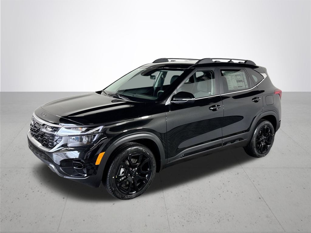 2025 Kia Seltos S X-Line photo 2
