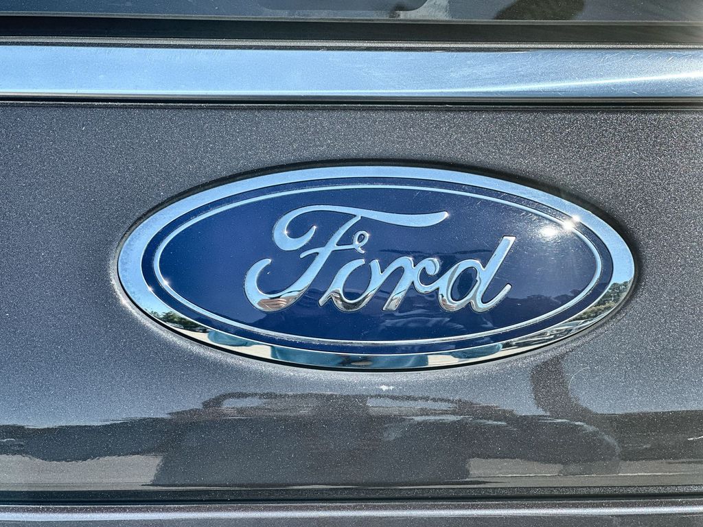 2022 Ford Expedition XLT MAX photo 29