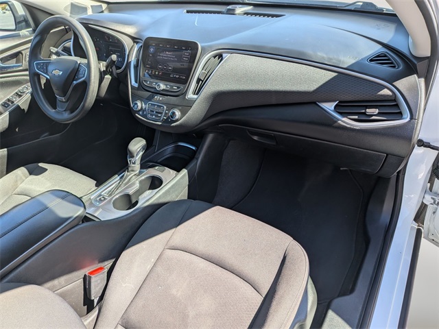 2022 Chevrolet Malibu 1LT photo 29