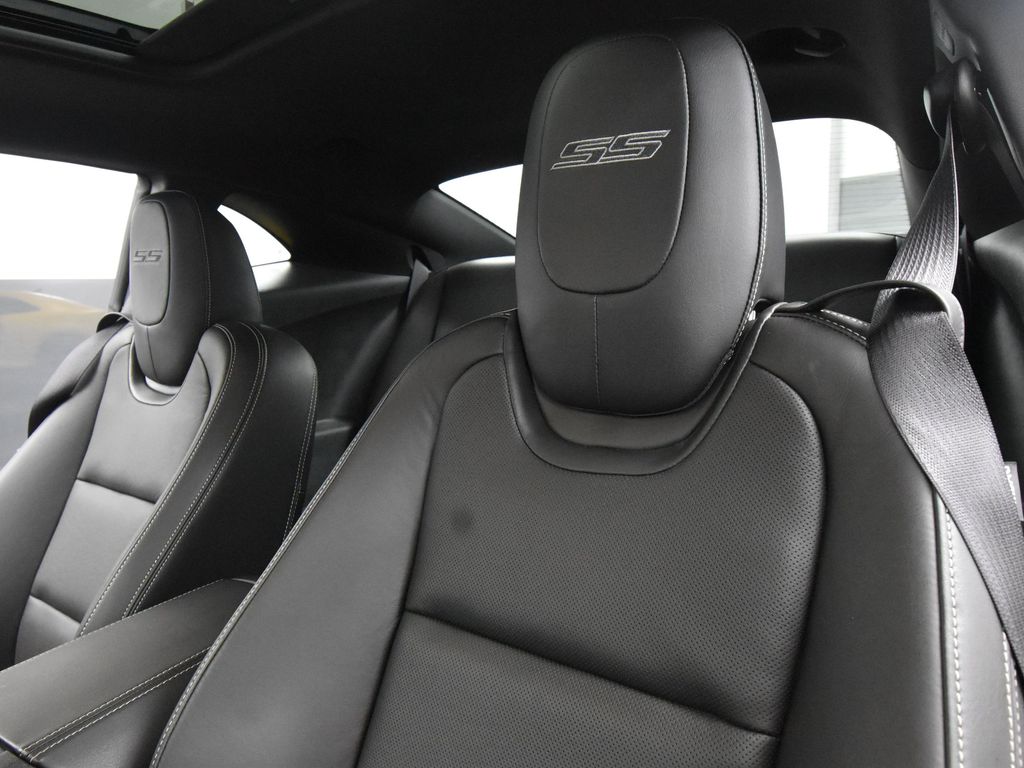 2010 Chevrolet Camaro 2SS RS photo 45