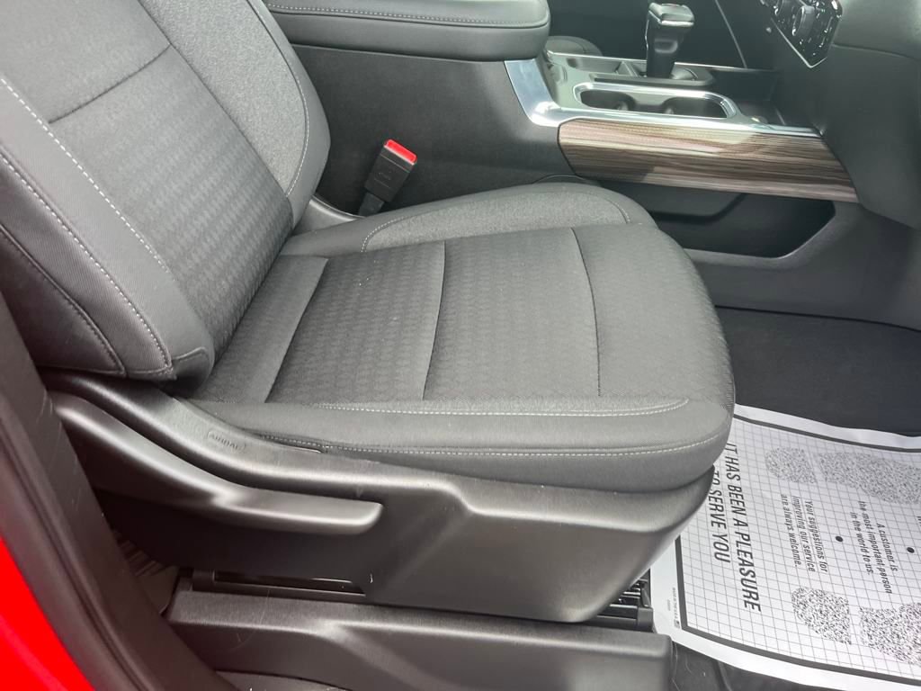 2023 Chevrolet Silverado 1500 RST photo 26