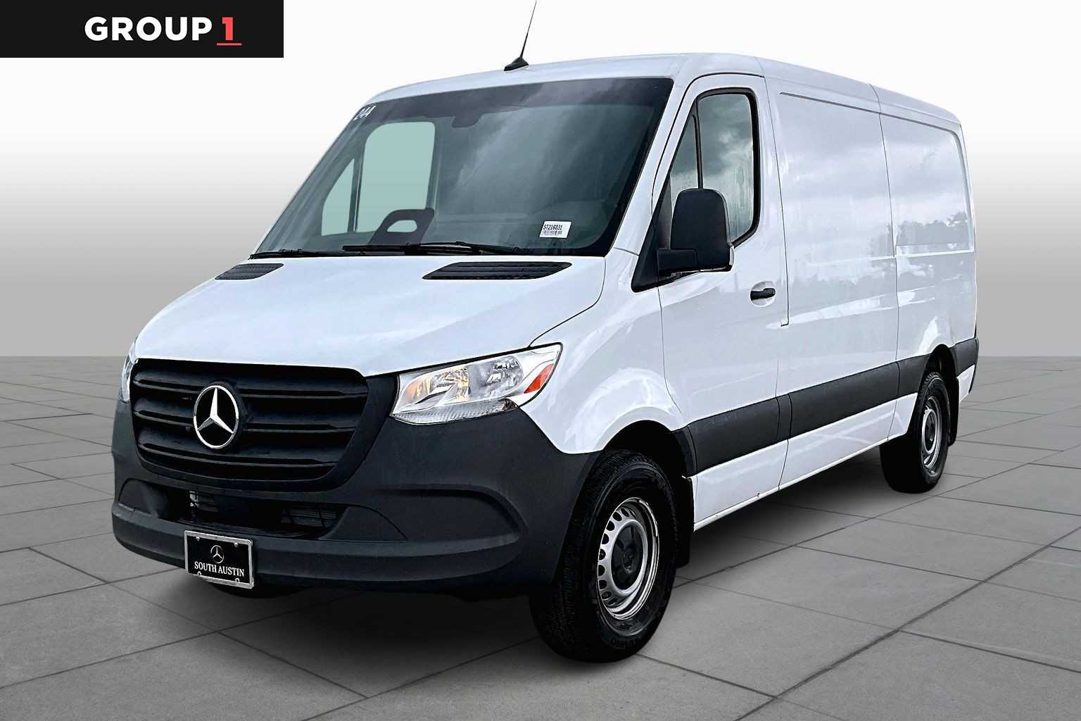 2025 Mercedes-Benz Sprinter Cargo Van Base's photo