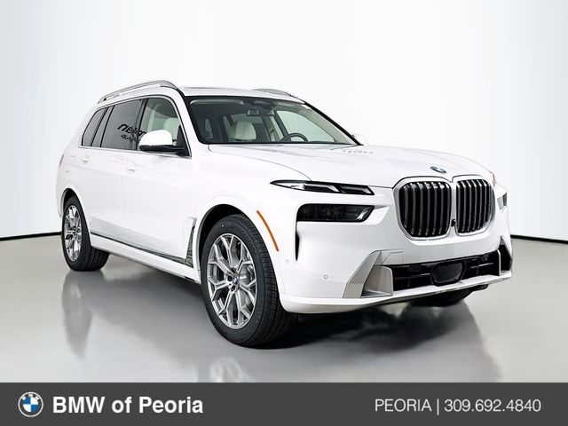2026 BMW X7 40i's photo