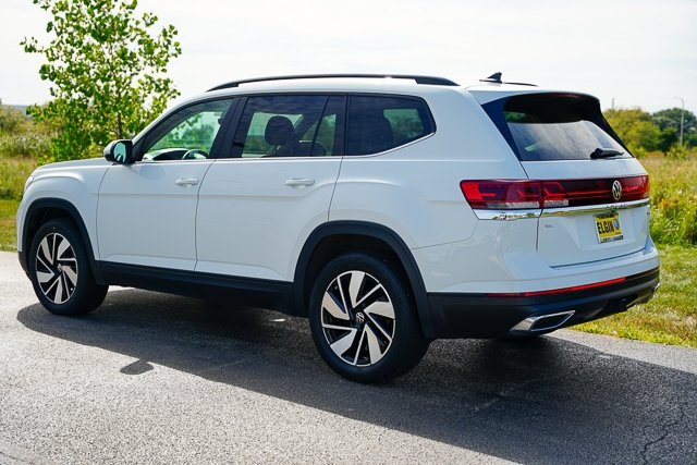2024 Volkswagen Atlas SE Technology photo 28