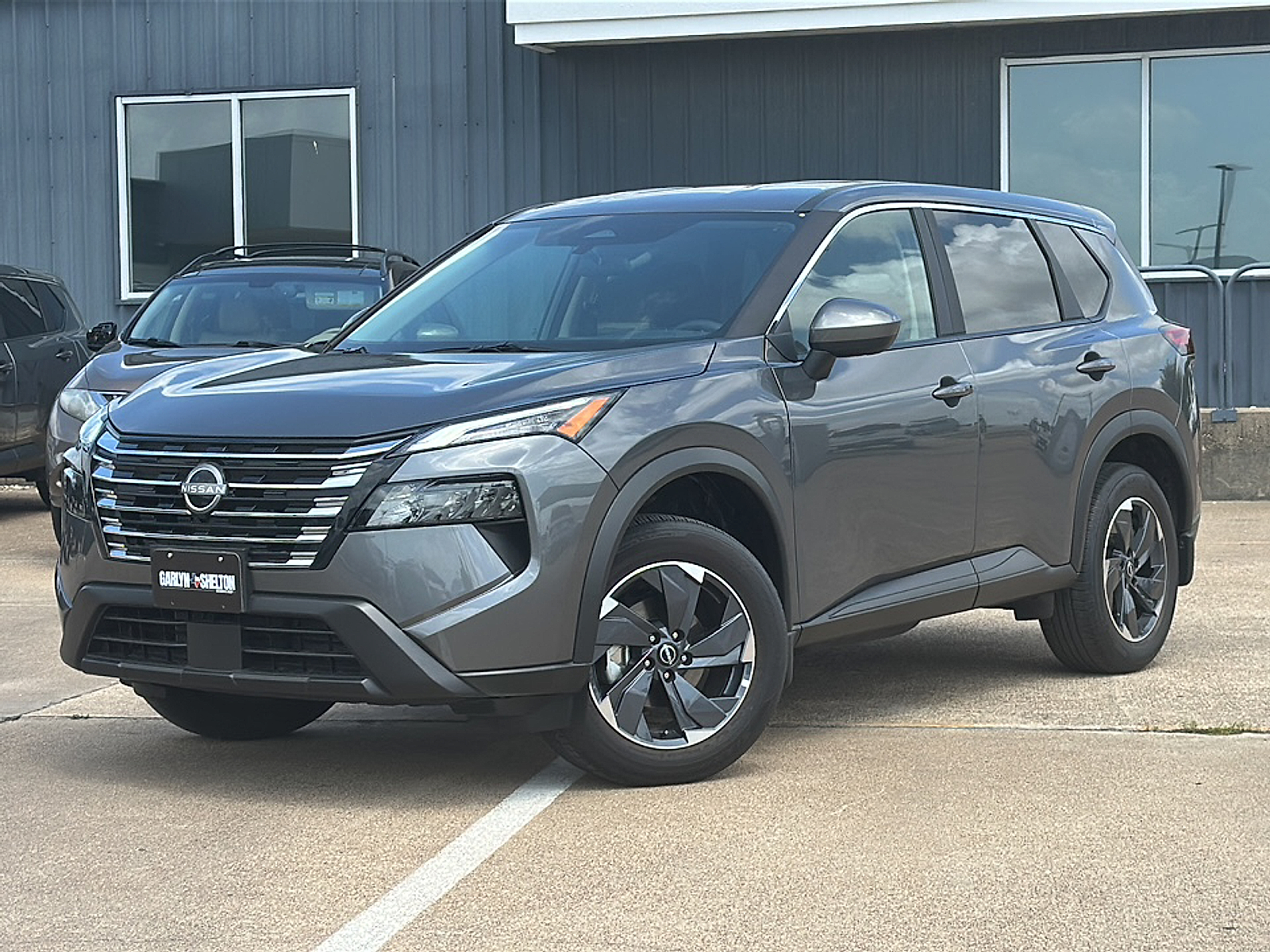 Certified Used 2025 Gun Metallic Nissan SV FWD image 2