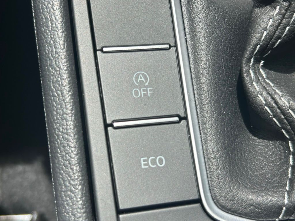 2025 Volkswagen Jetta 1.5T Sport photo 46