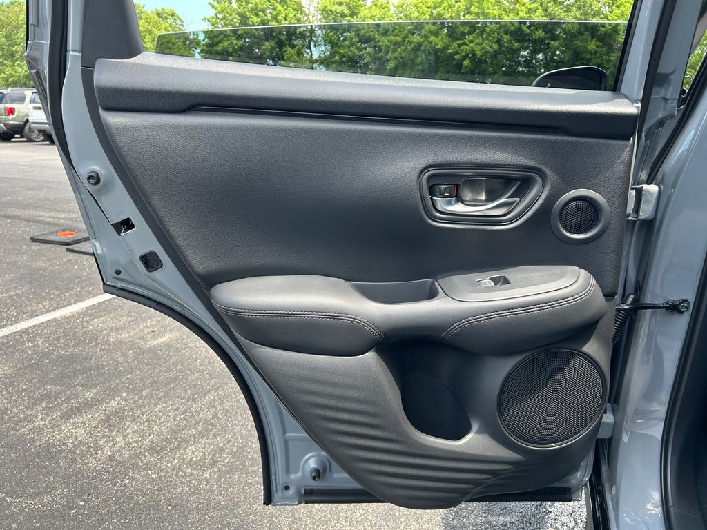 2026 Honda HR-V EX-L photo 18