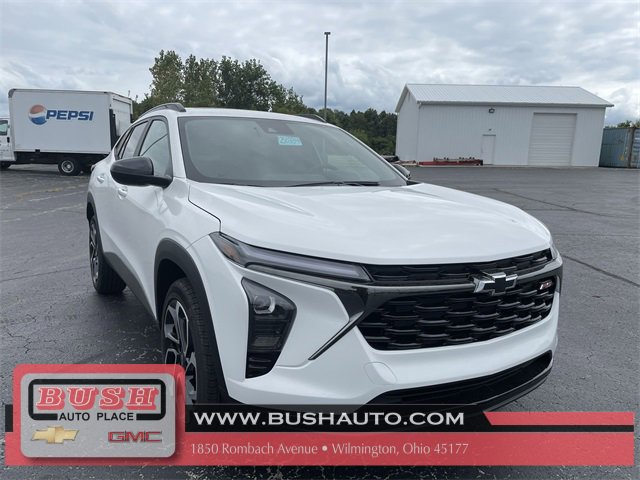 2025 Chevrolet Trax photo 32