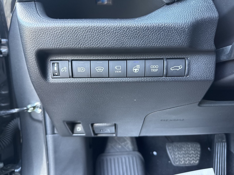 2023 Toyota RAV4 Hybrid XSE photo 21