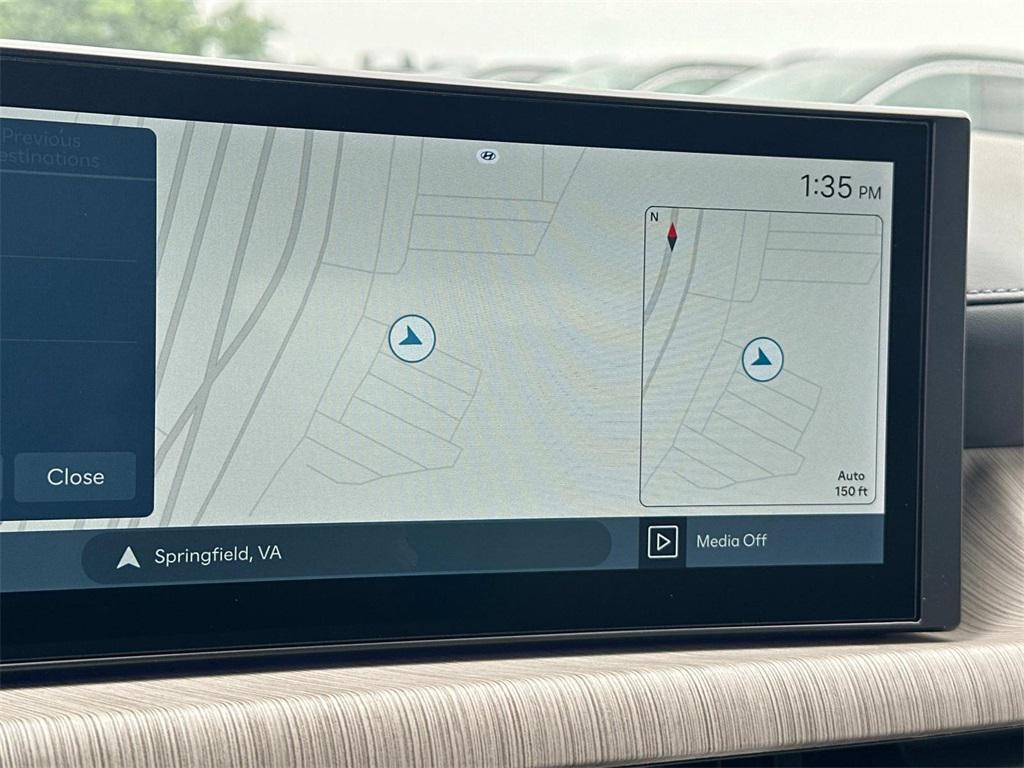 2025 Hyundai Sonata Hybrid Limited photo 3
