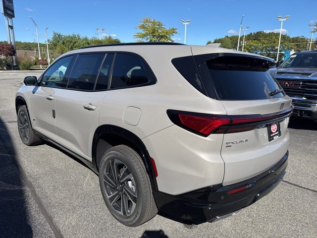 2026 Buick Enclave Sport Touring photo 2