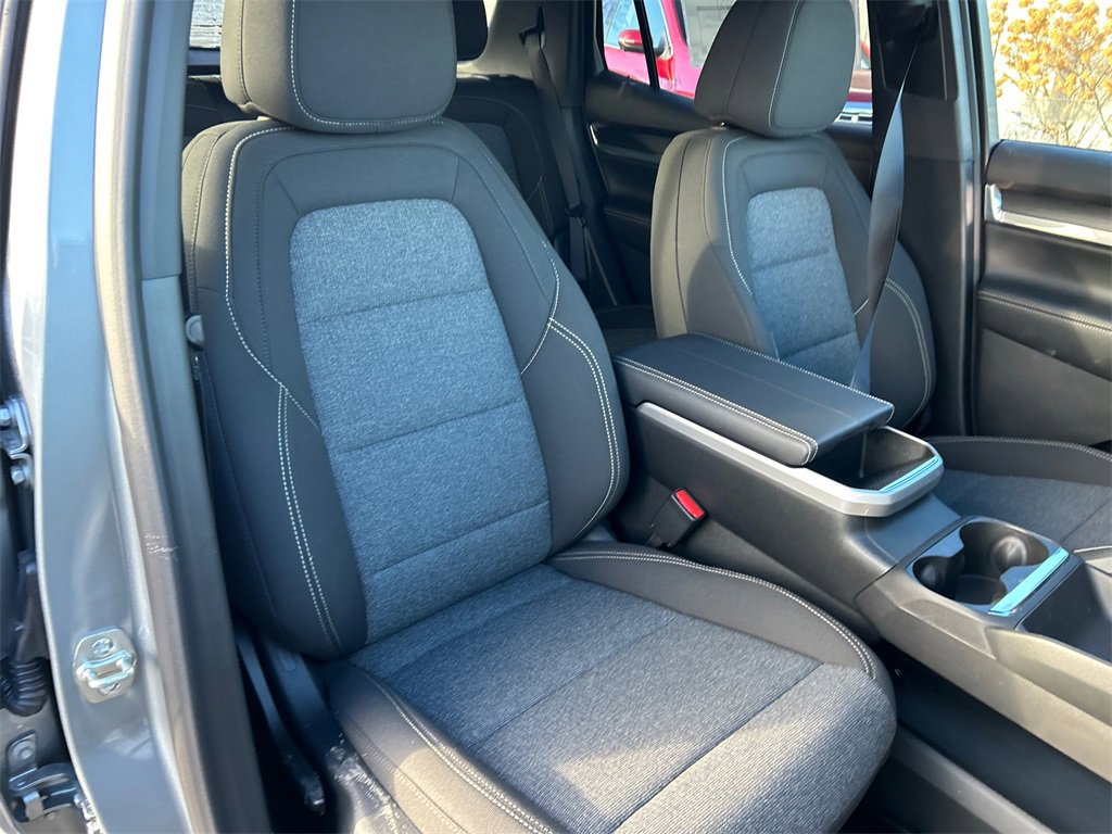 2026 GMC TERRAIN - Image 32