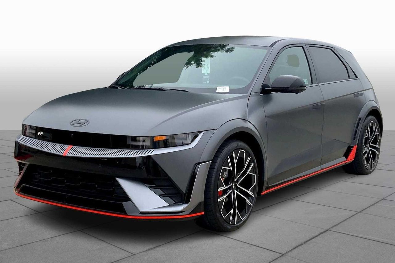2025 Hyundai IONIQ 5 N's photo