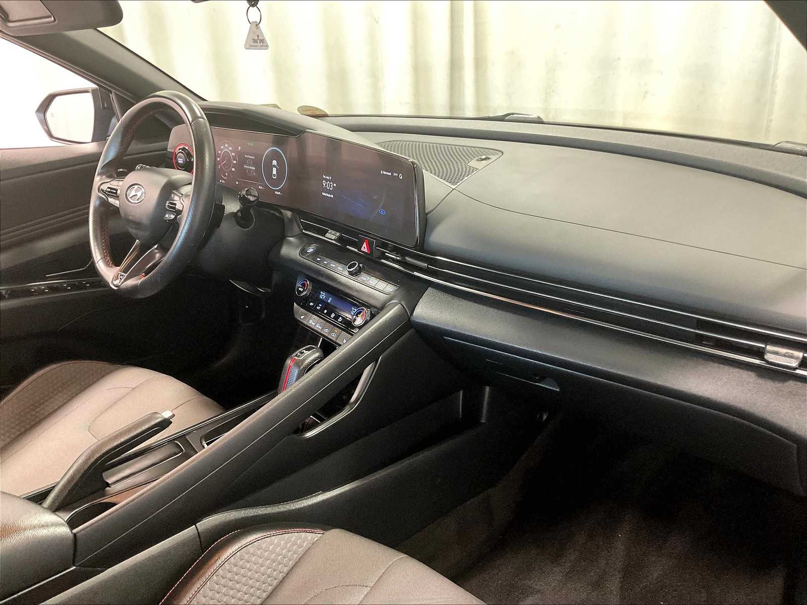 2023 Hyundai Elantra N Line photo 14
