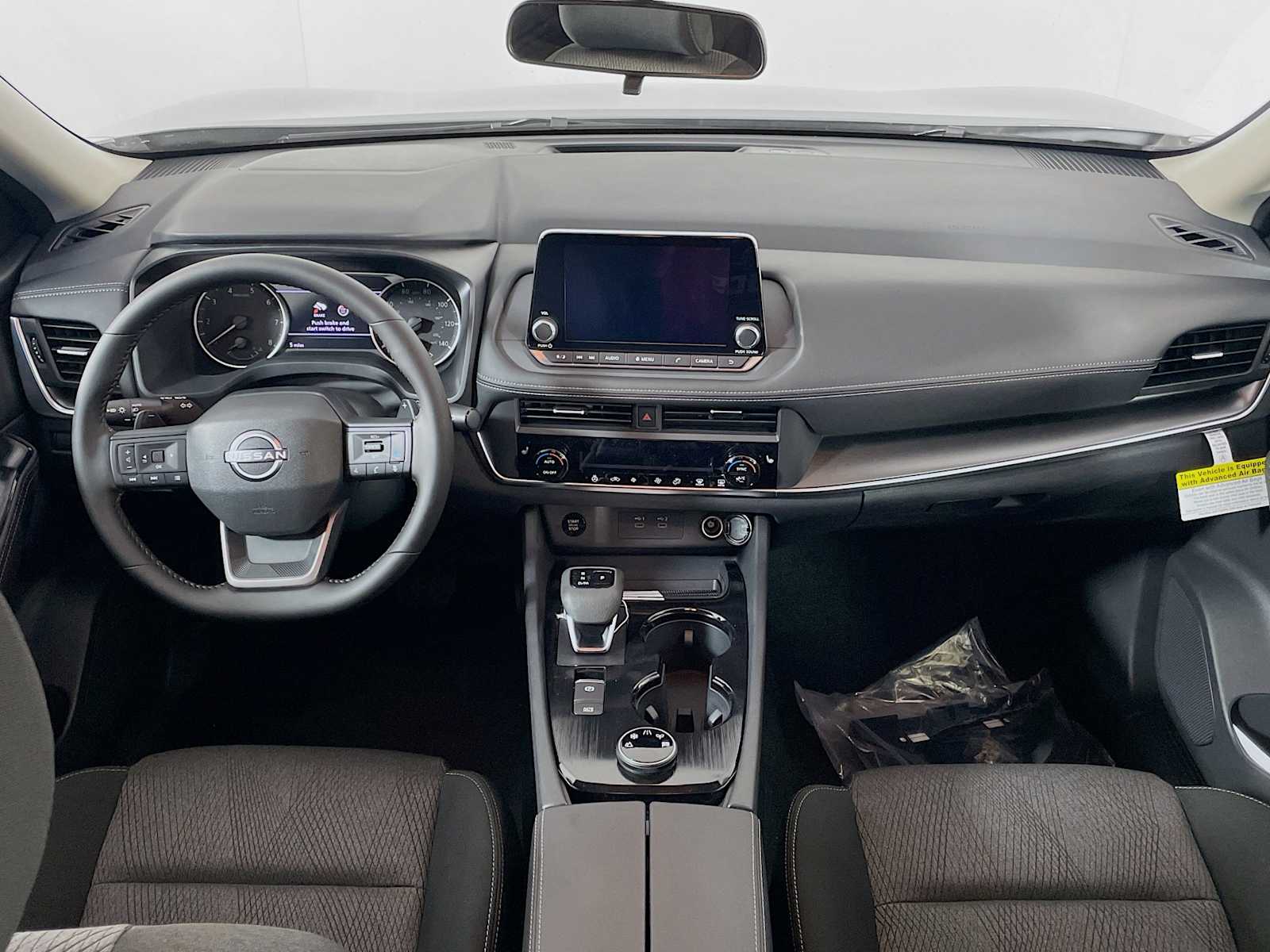 2026 Nissan Rogue SV photo 3