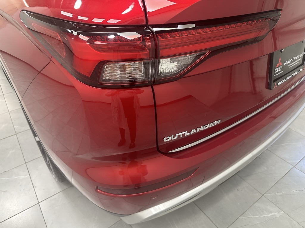 2022 Mitsubishi Outlander SE photo 7
