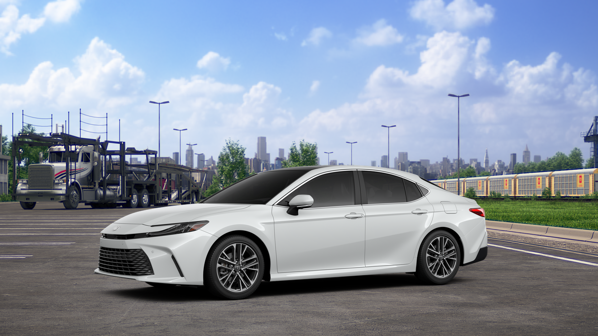 2026 Toyota Camry LE photo 2