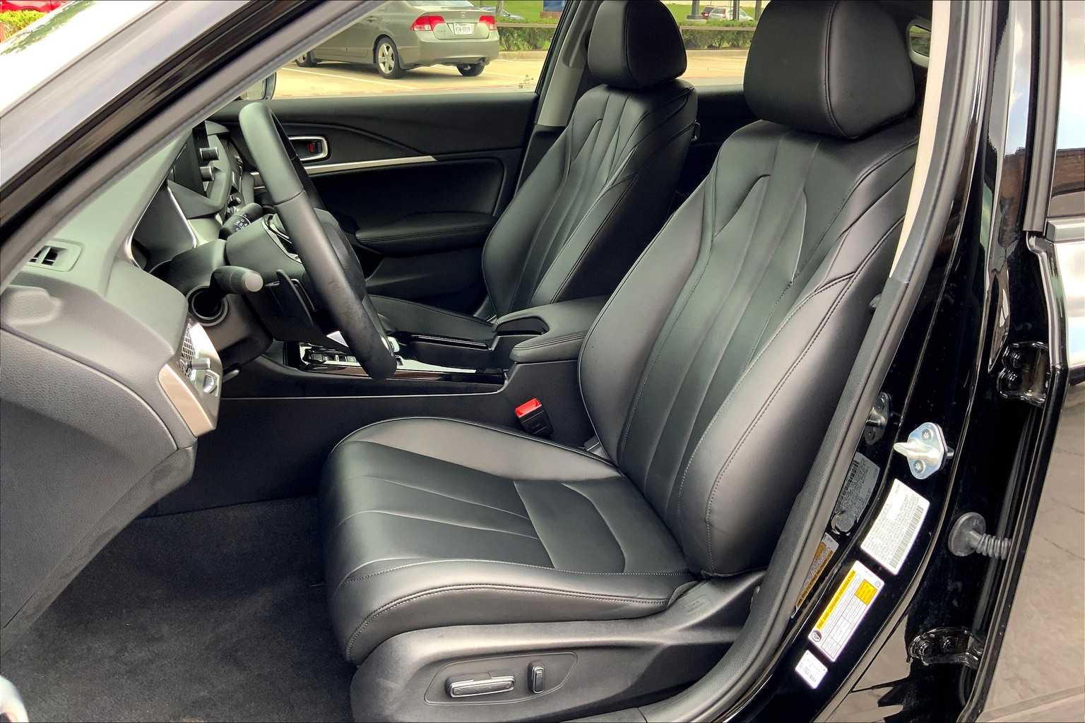 2025 Acura Integra Base photo 7