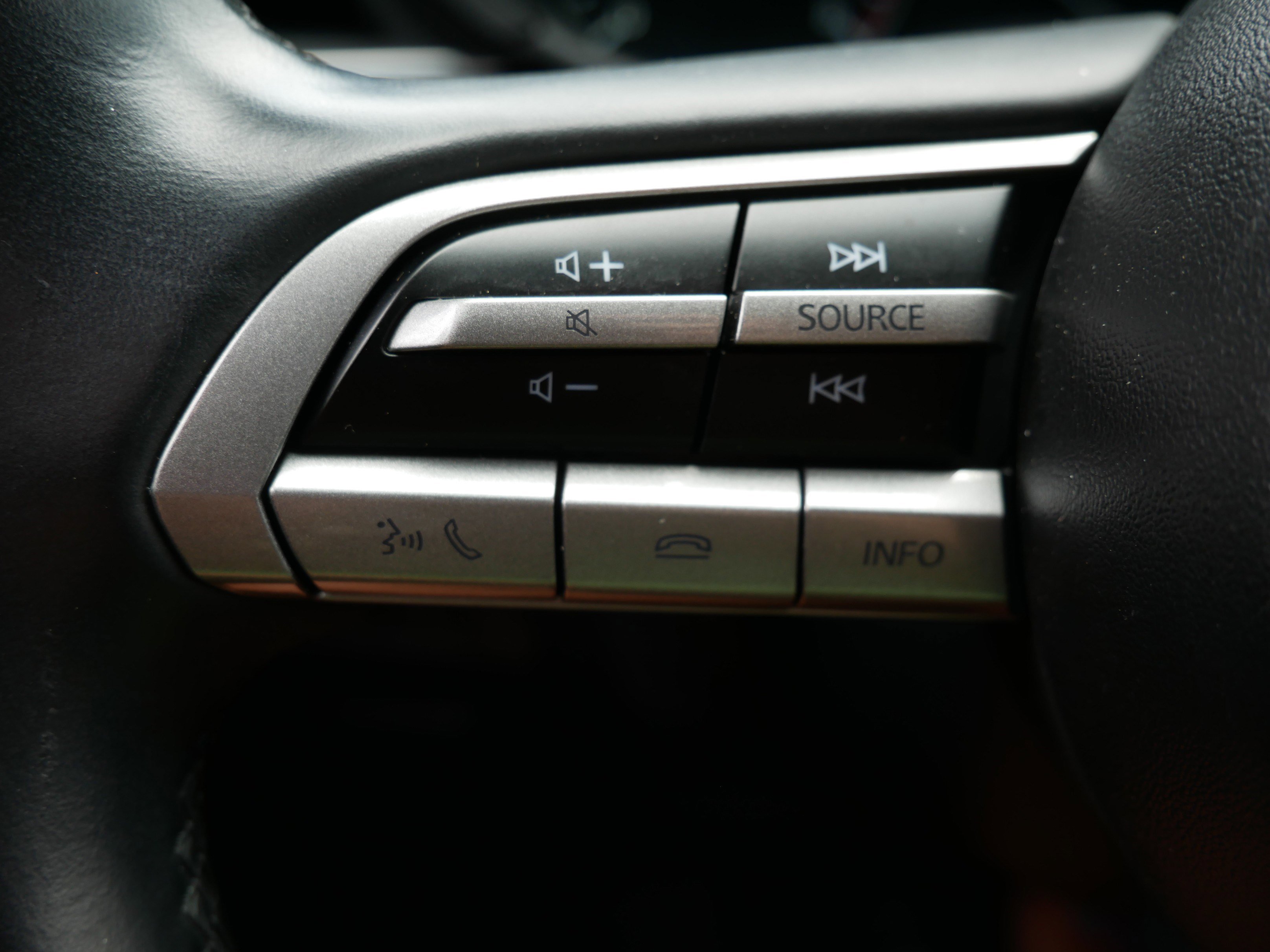 Used 2023 Mazda CX-30 Select with VIN 3MVDMBBM5PM521576 for sale in Saint Cloud, Minnesota