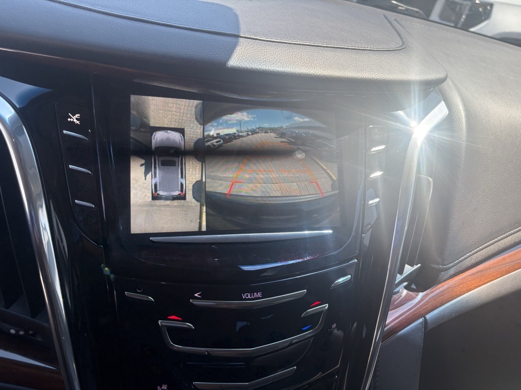 2015 Cadillac Escalade Premium photo 33