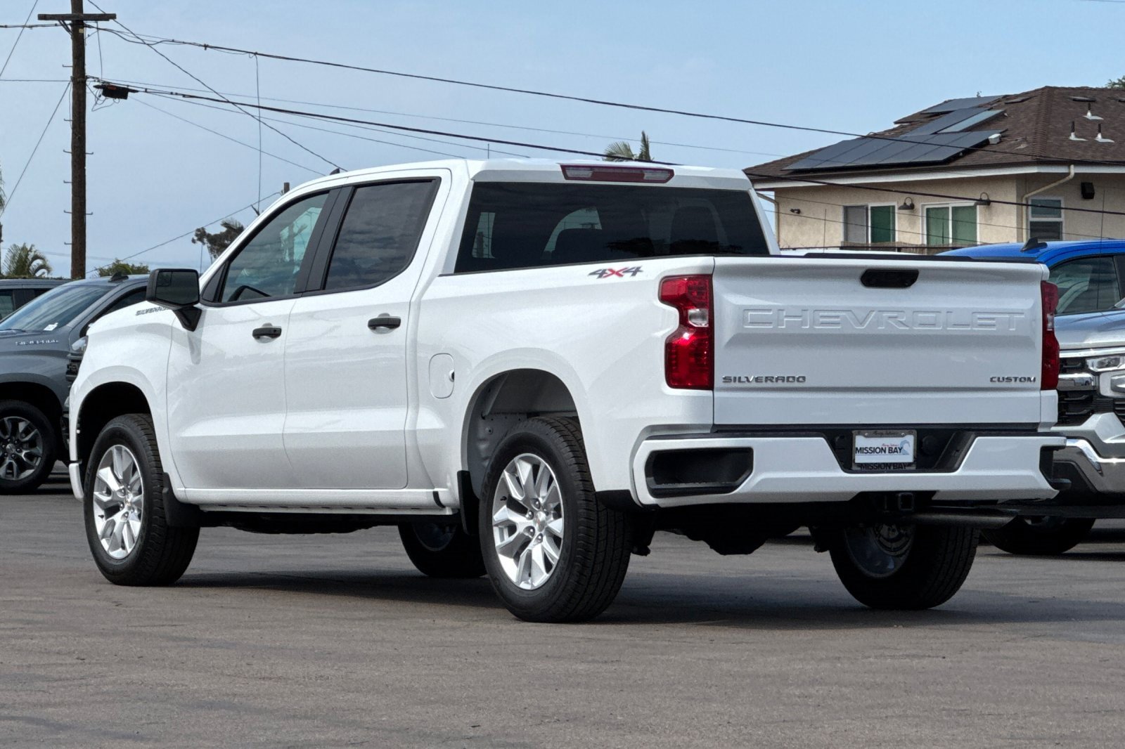 2025 Chevrolet Silverado Custom photo 6