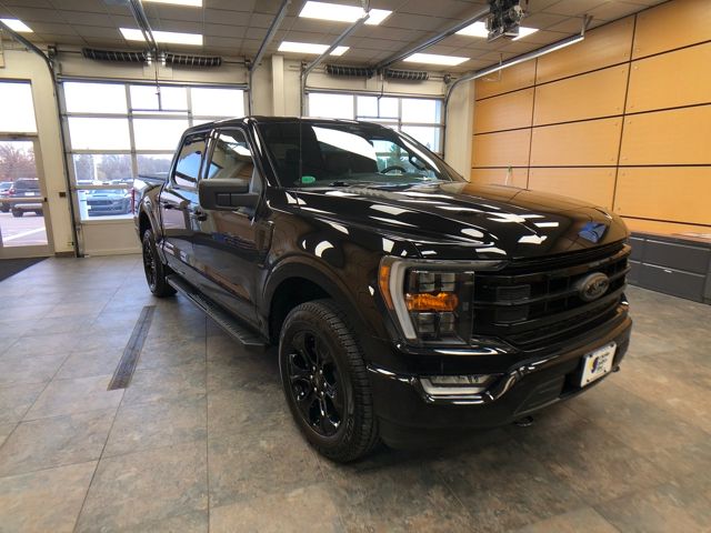 2022 Ford F-150 XLT photo 2