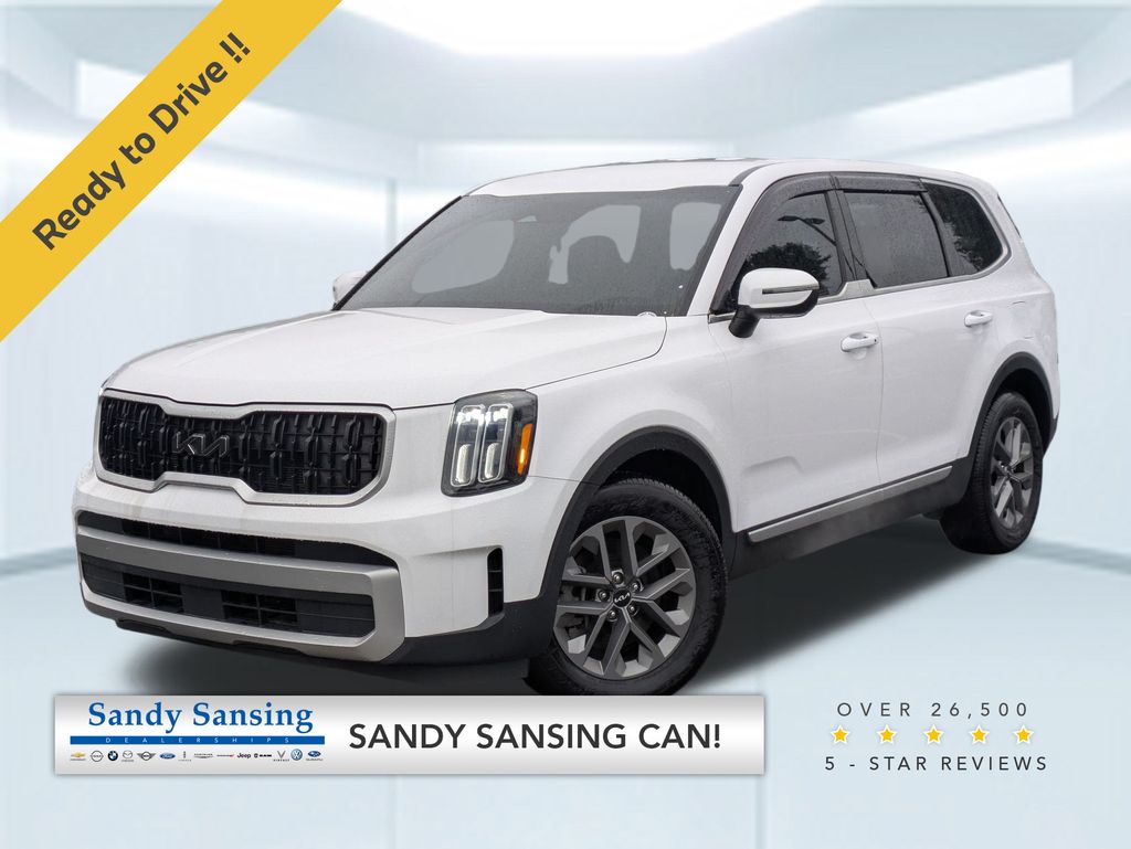 2023 Kia Telluride LX's photo