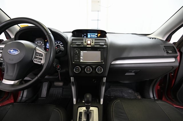 2014 Subaru Forester 2.0XT Touring photo 2