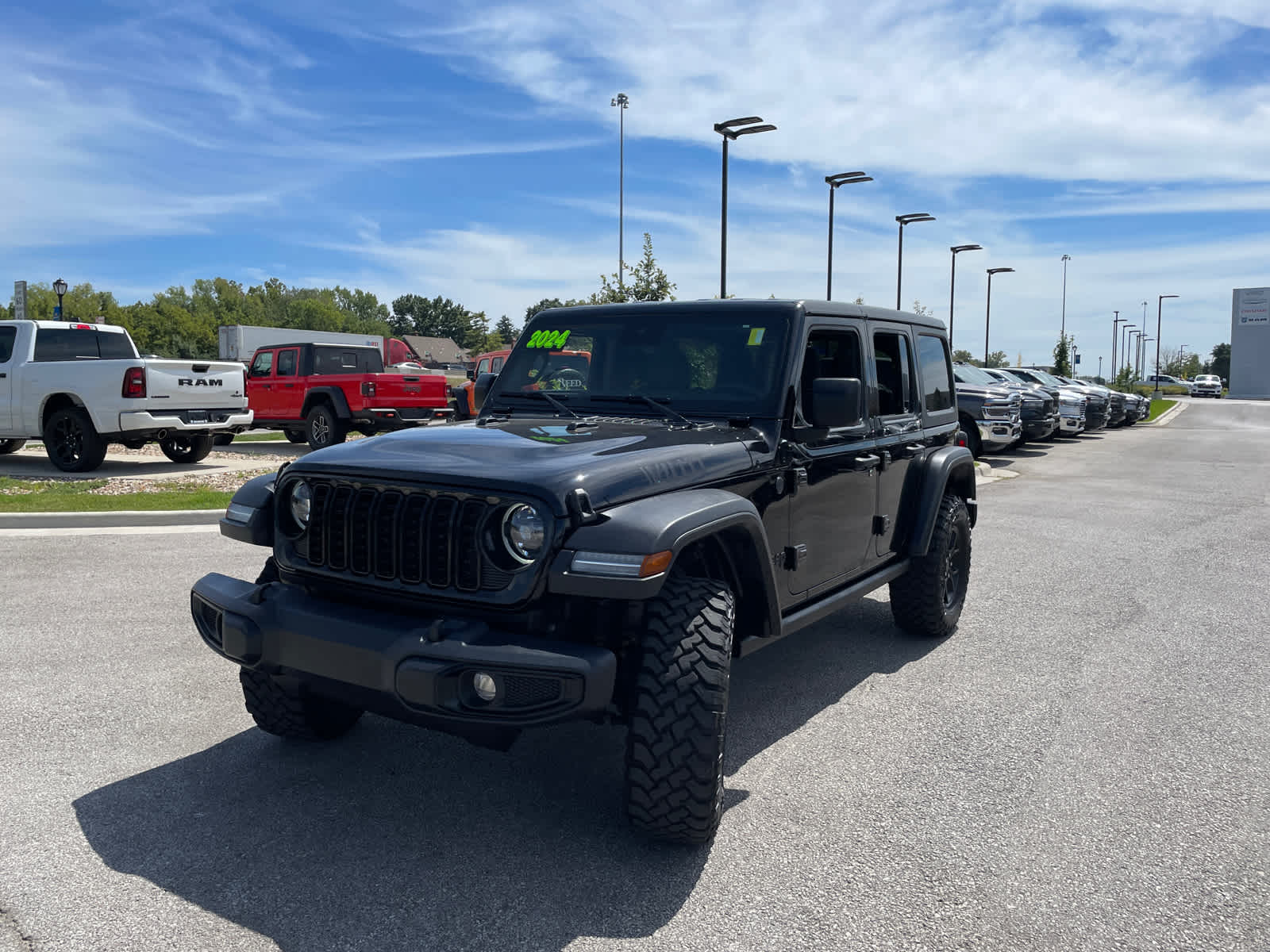 2024 Jeep Wrangler Willys photo 4