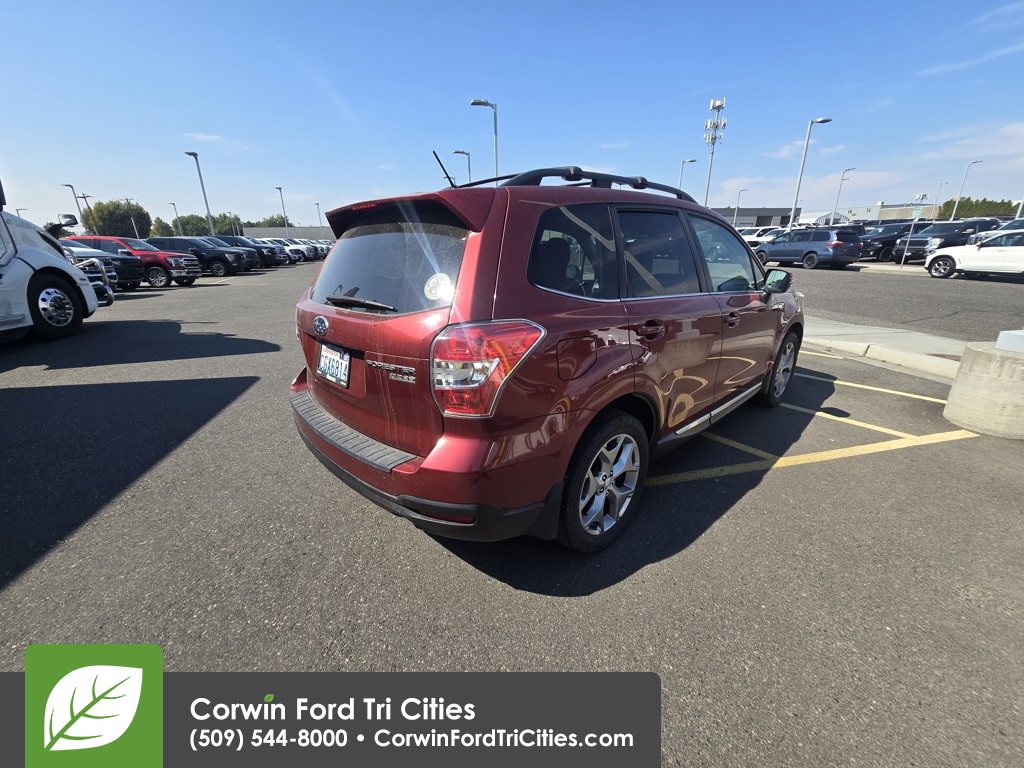 2015 Subaru Forester 2.5i Touring photo 2
