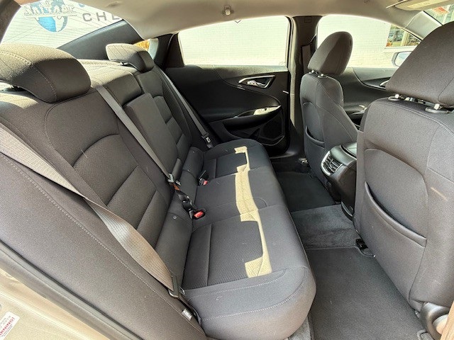 2022 Chevrolet Malibu 1LT photo 13