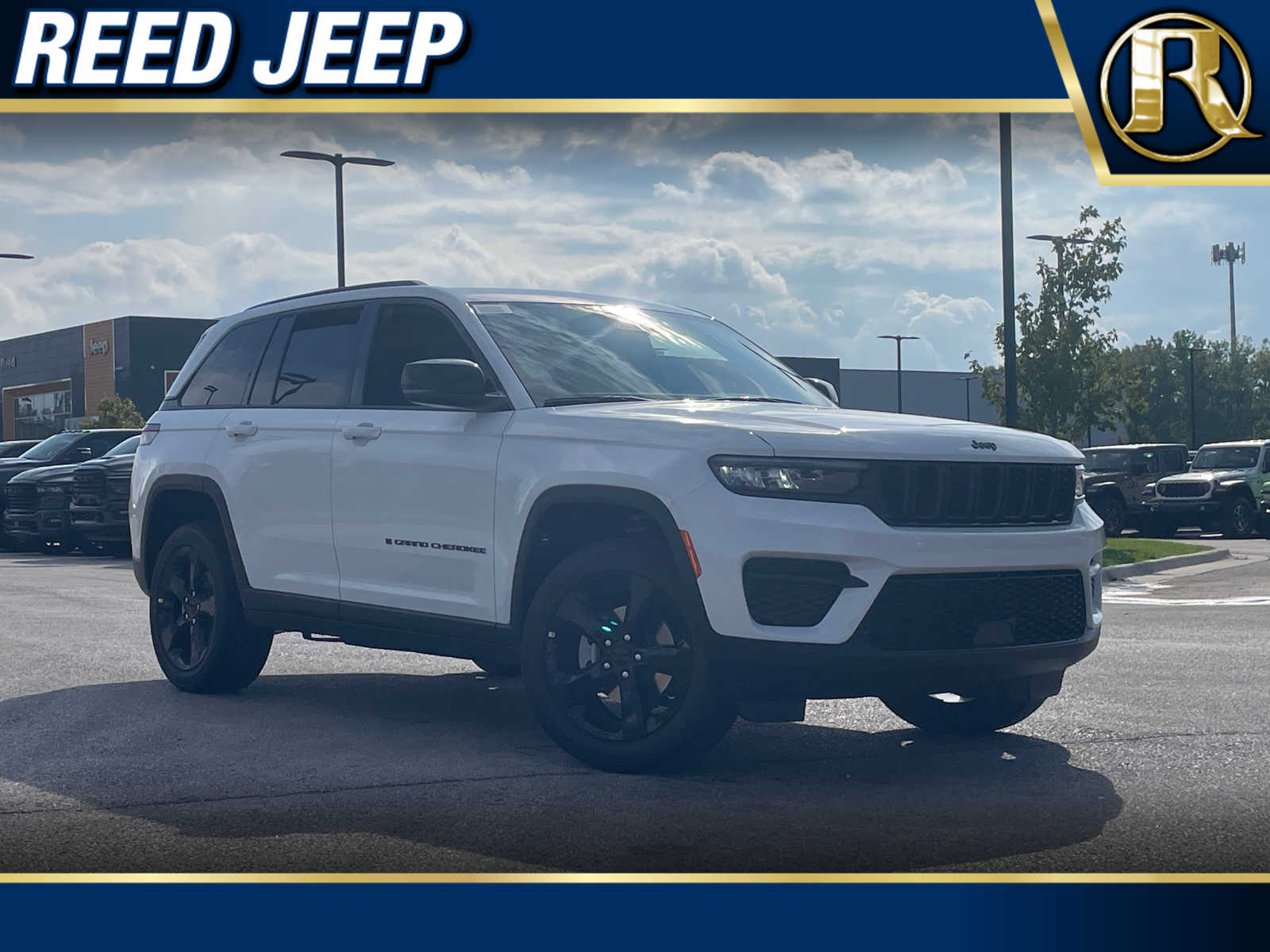 2025 Jeep Grand Cherokee Altitude's photo