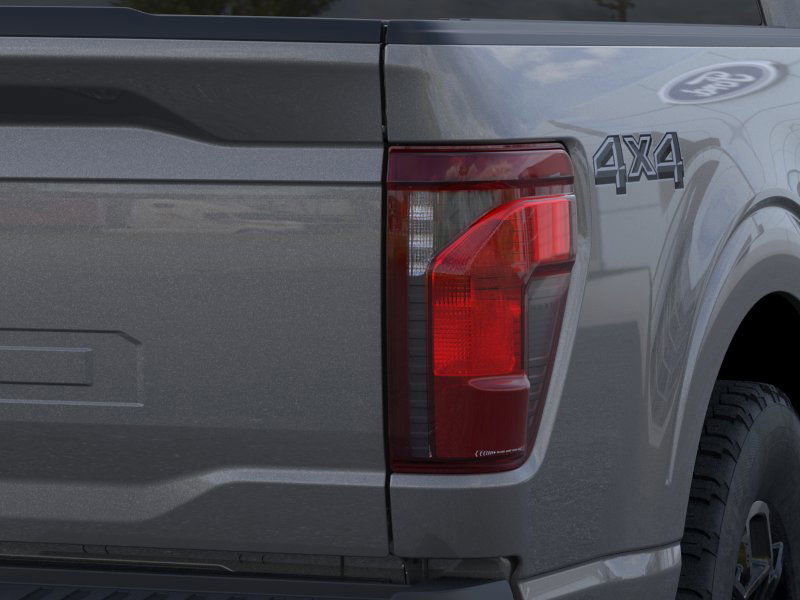 2025 Ford F-150 XLT photo 18