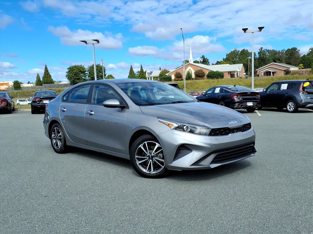2022 Kia FORTE LXS