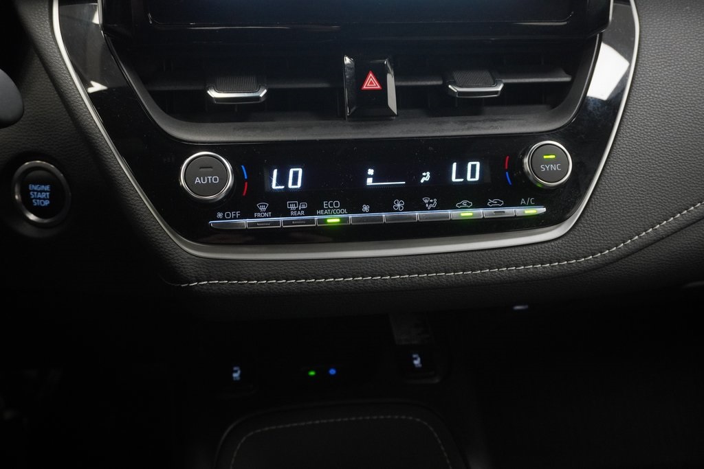 2024 Toyota Corolla XSE photo 24