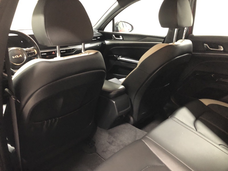 2025 Kia K5 GT-Line photo 16